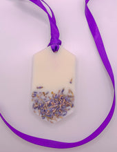 Load image into Gallery viewer, Lavender Soy Wax Air Freshener Sachet
