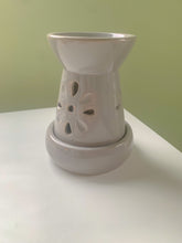 Load image into Gallery viewer, Ceramic Grey Flower Burner
