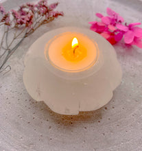 Load image into Gallery viewer, Selenite Tea-light Candle Holder

